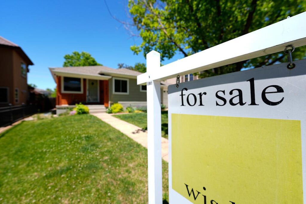 Mortgage rates hold steady for second week: what's next?