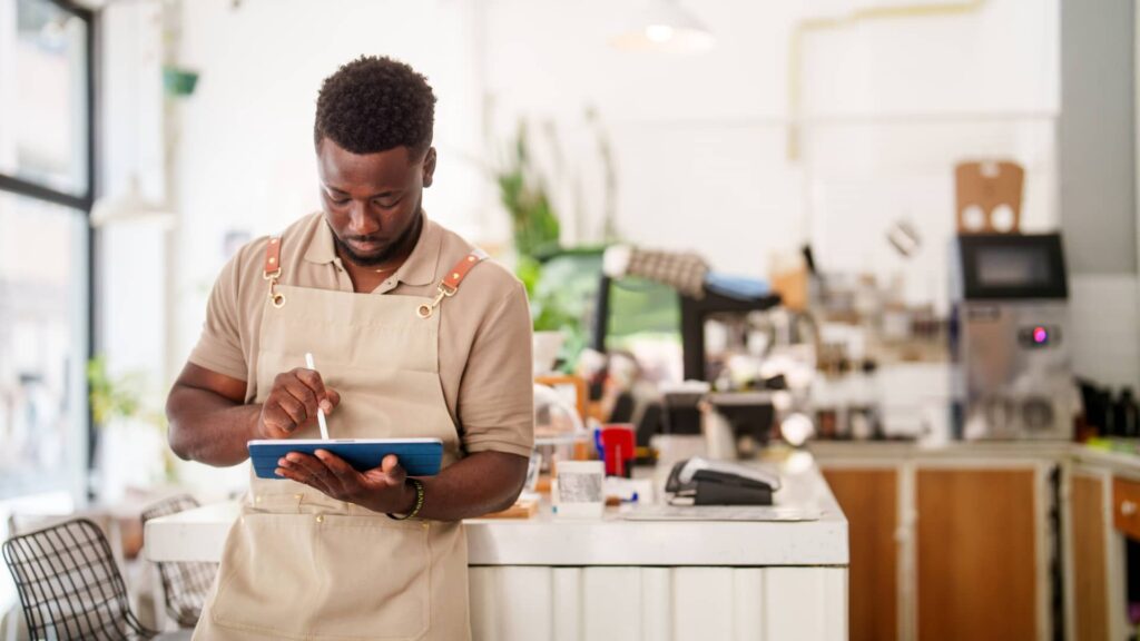 Boosting financial management: 6 ways ai empowers business owners