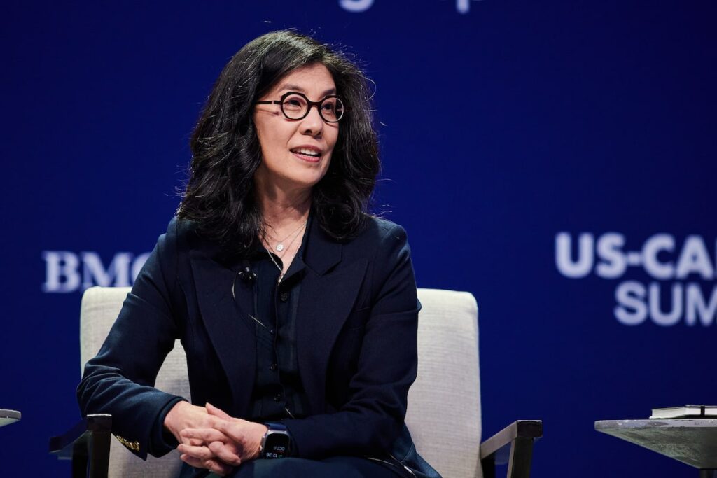 Pension Fund Leaders Urge Ottawa to Privatize Key Infrastructure Assets Pension fund leaders urge ottawa to privatize key infrastructure assets